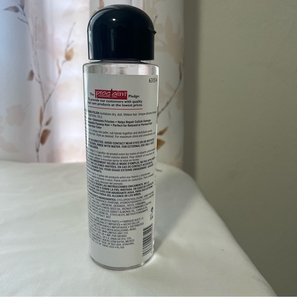 Proclaim Glossing Polish 12Oz With Aloe And Natural Oils Frizz Eliminating Shine - Picture 2 of 3